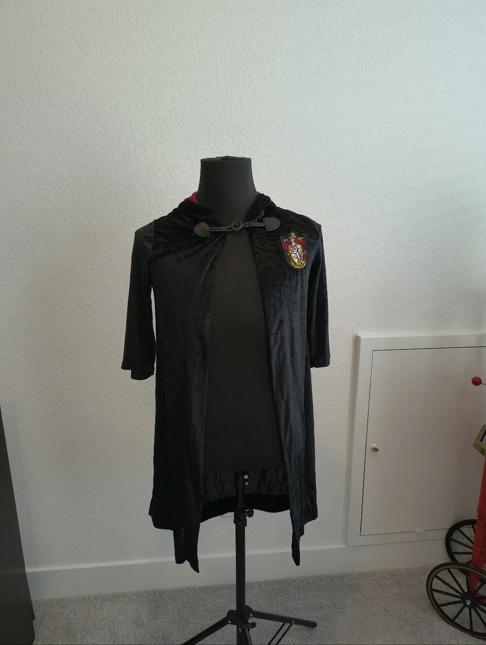 Harry Potter robe Gryffindor girls size Small/ Medium